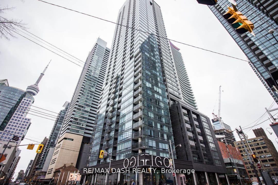 295 Adelaide Street Unit 710, Downtown Toronto / Waterfront