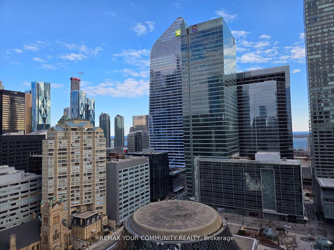 224 King Street Unit 2107, Downtown Toronto / Waterfront