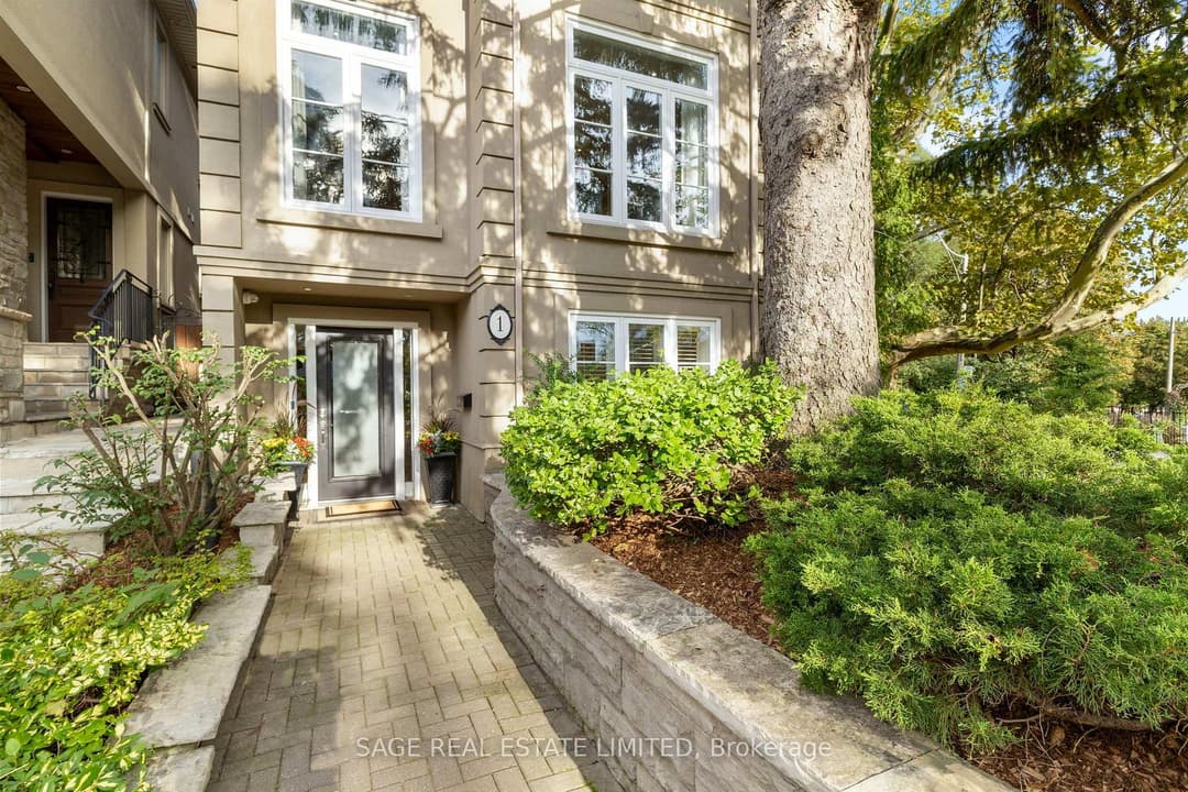 1 Caldow Road, Lawrence Park / Bedford Park