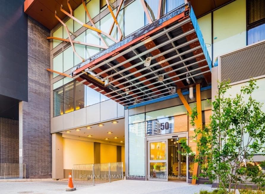 50 Wellesley Street Unit 1506, Regent Park / Cabbagetown / St. James Town