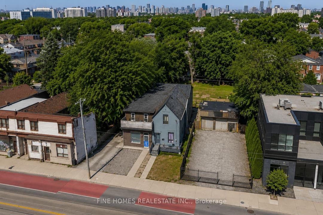 318 Dufferin Street, High Park / Junction / Roncesvalles