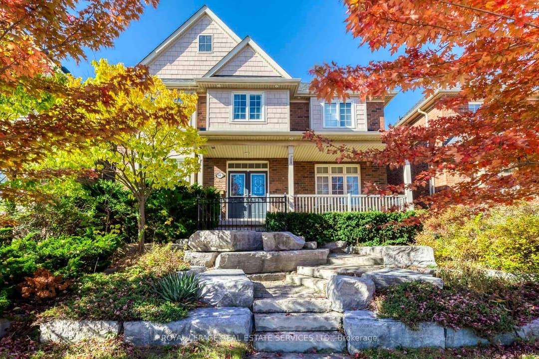 96 Thomas Street, Mississauga