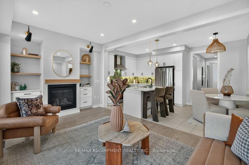 347 Raymond Road, Hamilton