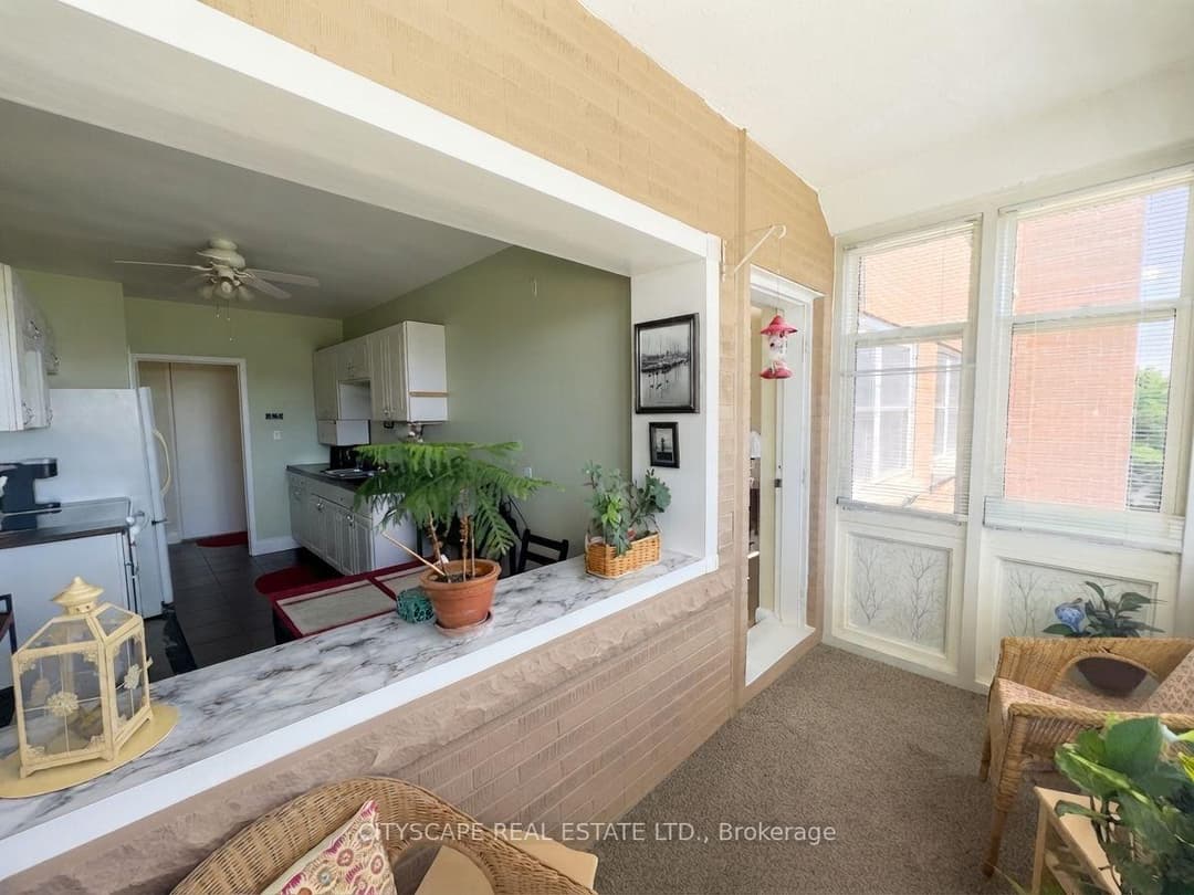 824 Brant Street Unit 25, Burlington