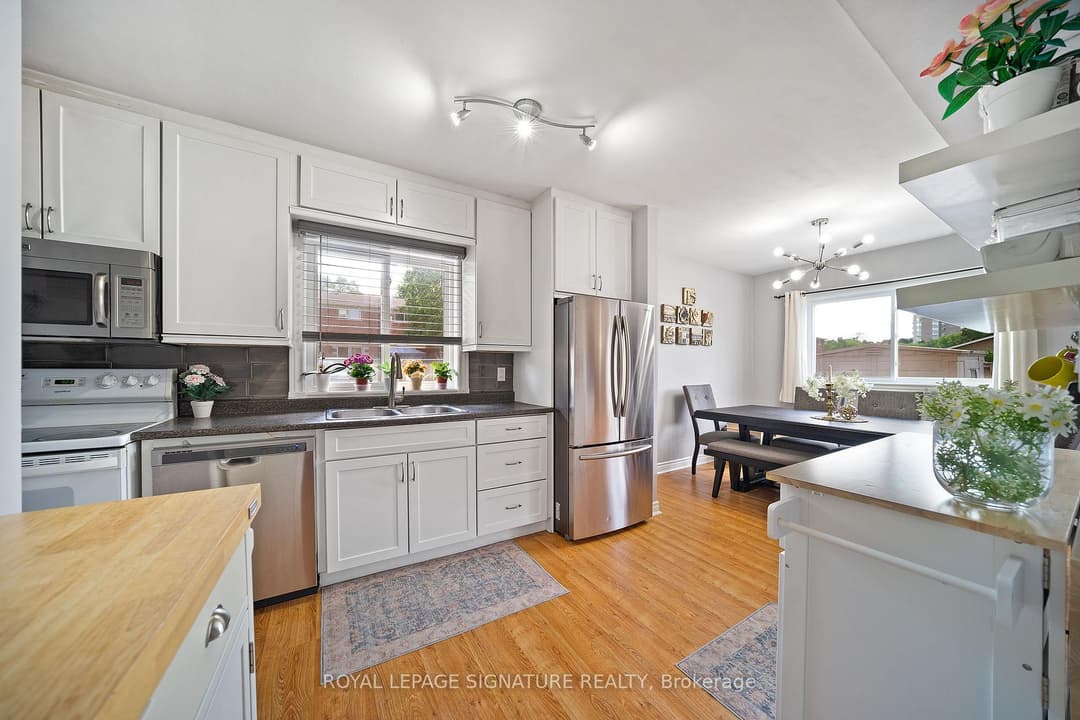 2027 Bluefields Drive Unit 2, Burlington