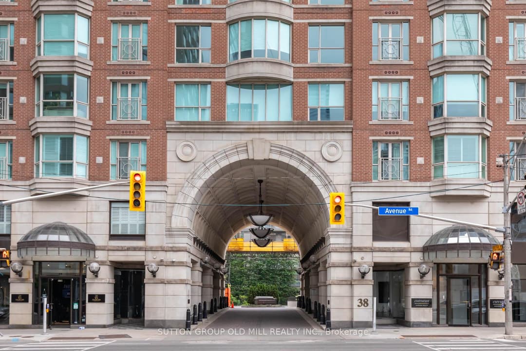 38 Avenue Road Unit 700, Annex / Yorkville / Summerhill