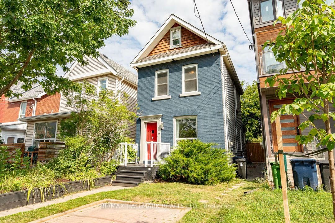 38 Boultbee Avenue, Riverdale / Leslieville
