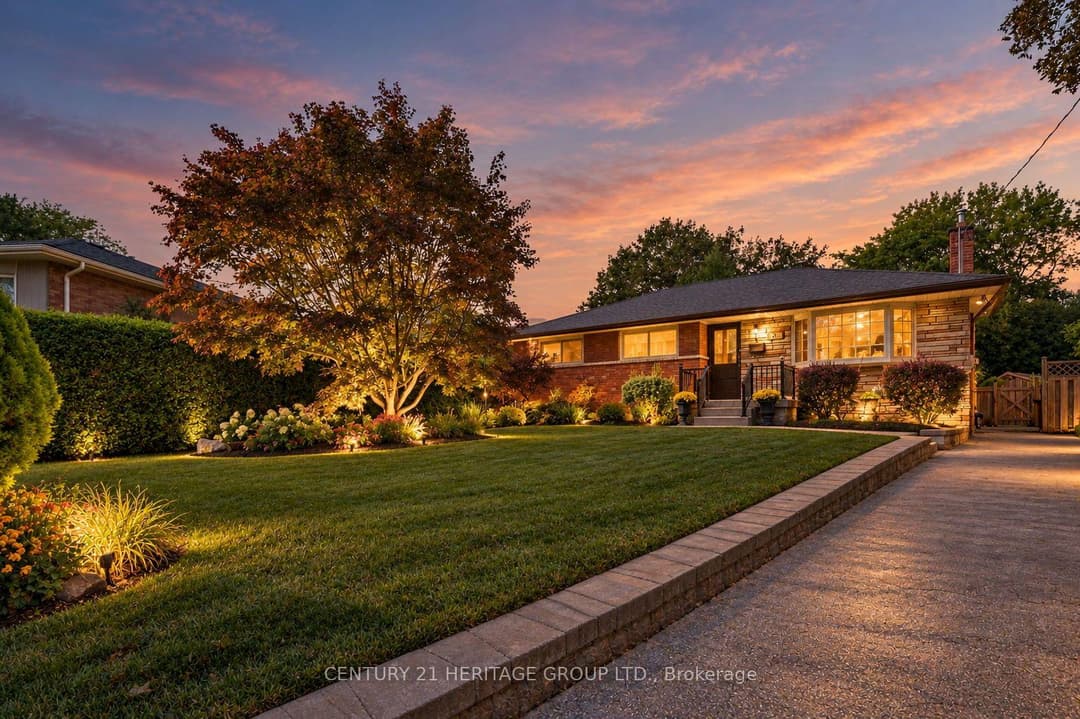 509 Walnut Crescent, Burlington