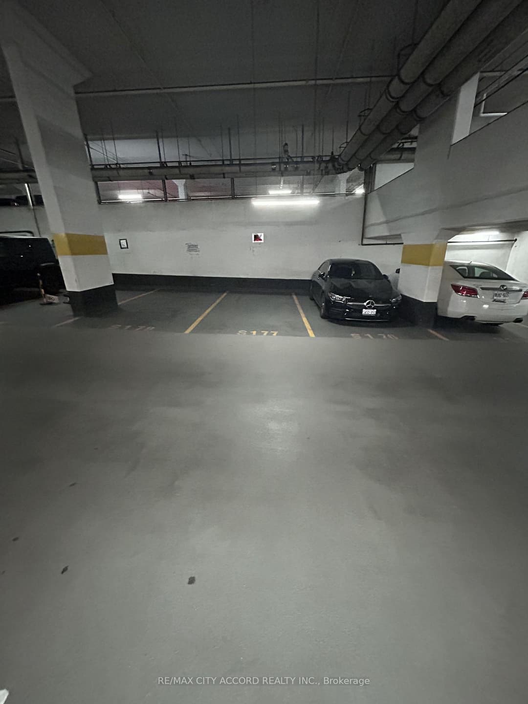 15 Fort York Boulevard, Downtown Toronto / Waterfront