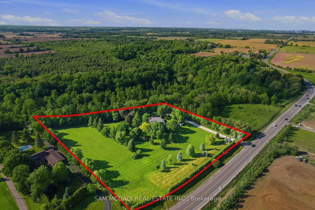 825 Lower Base Line, Milton