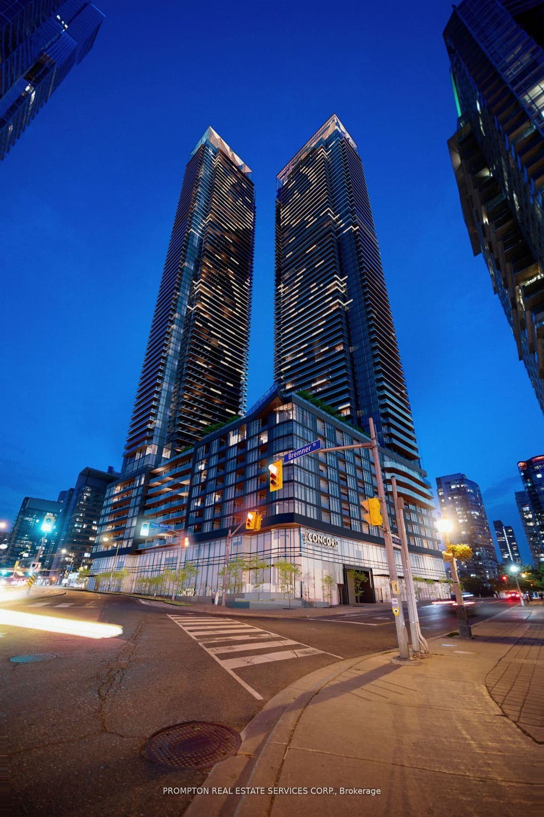1 CONCORD CITYPLACE Way Unit 2207, Downtown Toronto / Waterfront