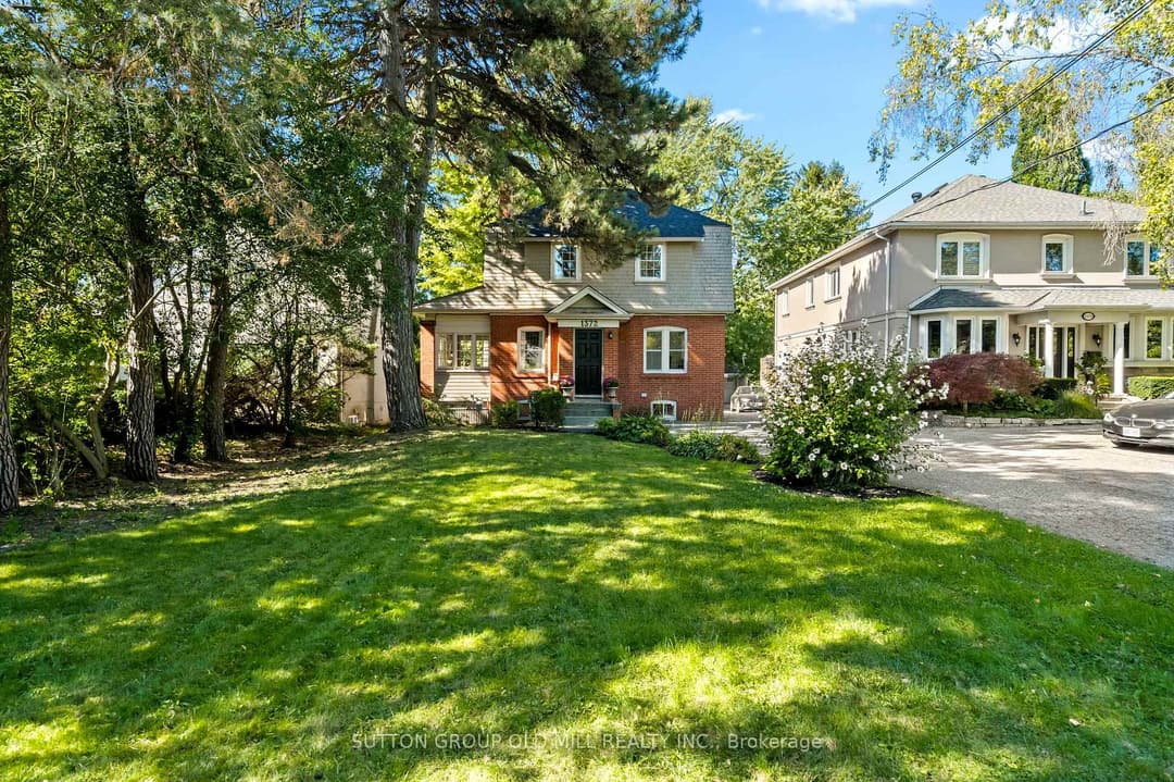 1372 Islington Avenue, Etobicoke (Islington / Rexdale)