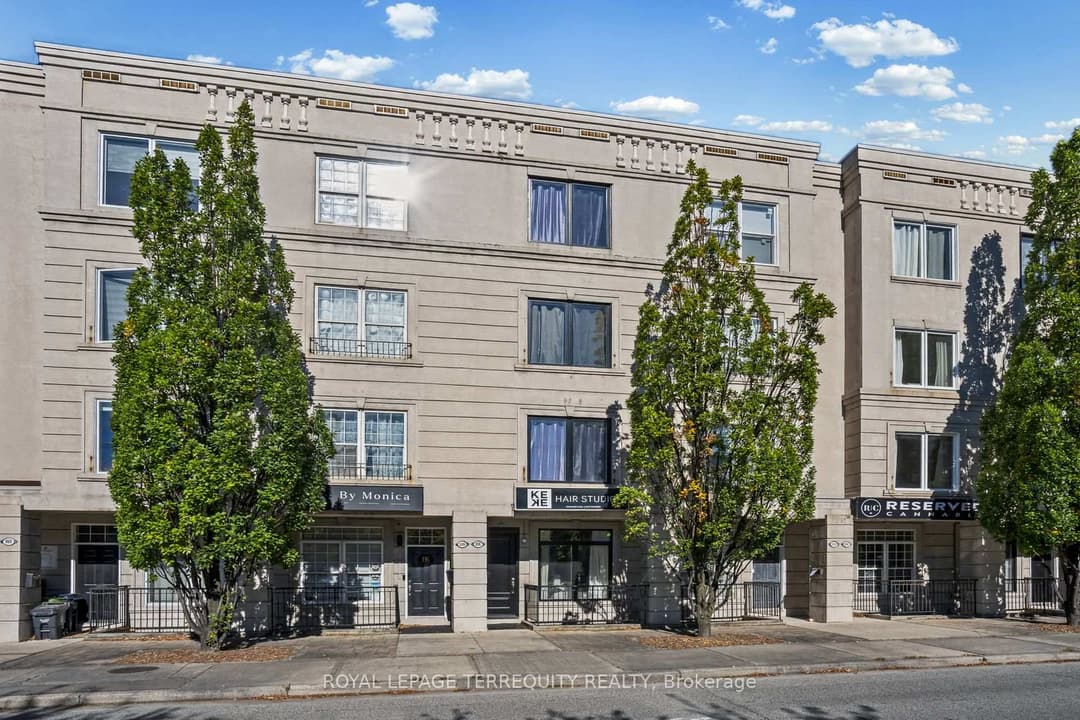 958 The Queensway N/A, Corso Italia / Dufferin Grove