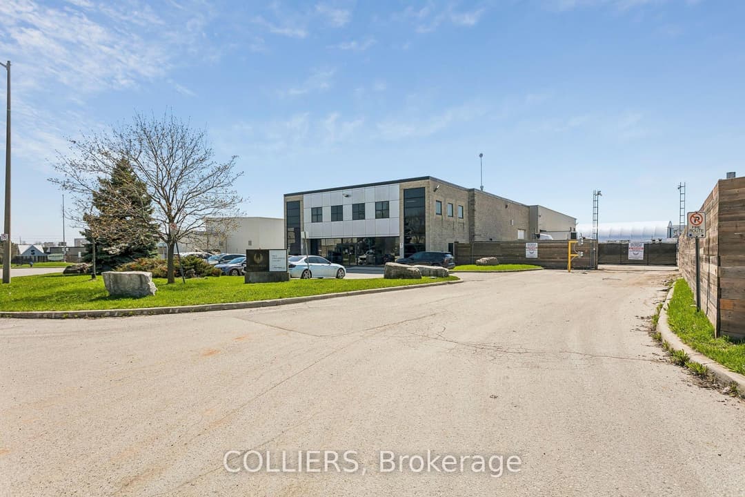 860 Progress Court, Oakville