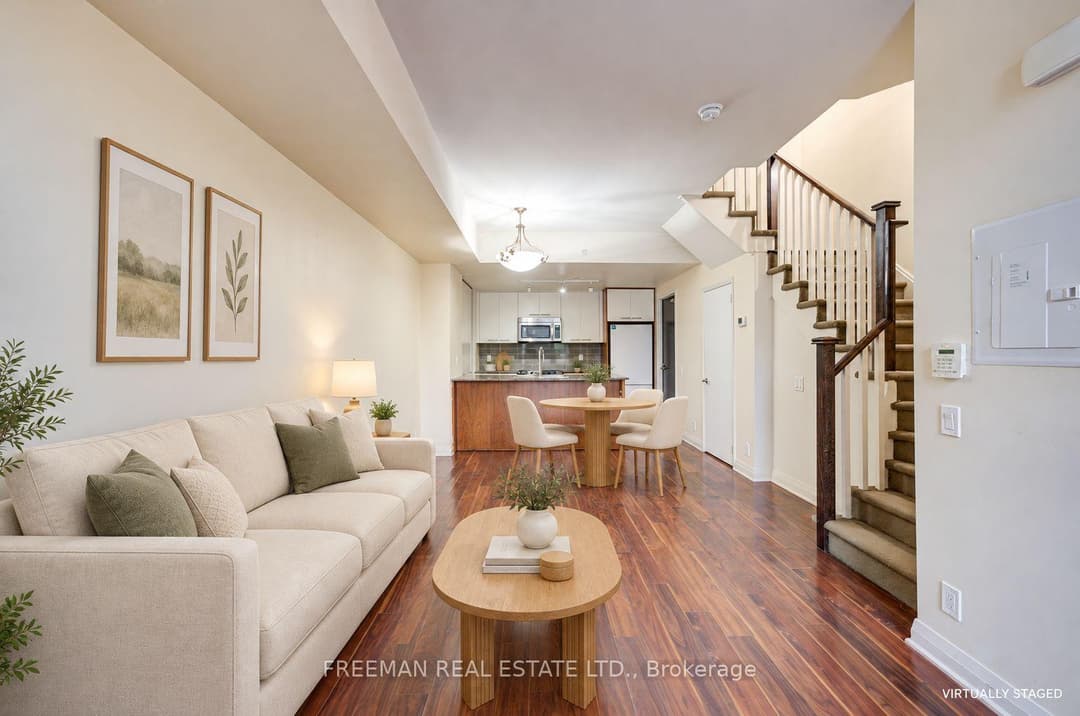 5 Valhalla Inn Road Unit TH108, Etobicoke (Islington / Rexdale)