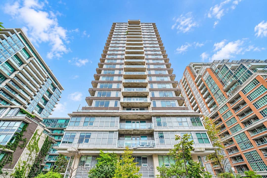 59 East Liberty Street Unit 1705, Downtown Toronto / Waterfront