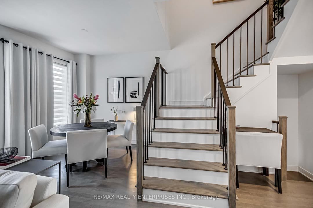 2497 Littlefield Crescent, Oakville