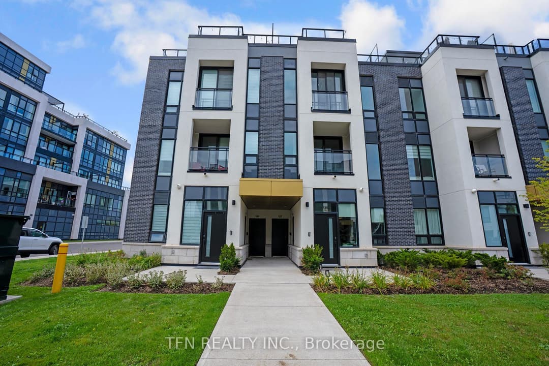 3020 Trailside Drive Unit 127, Oakville