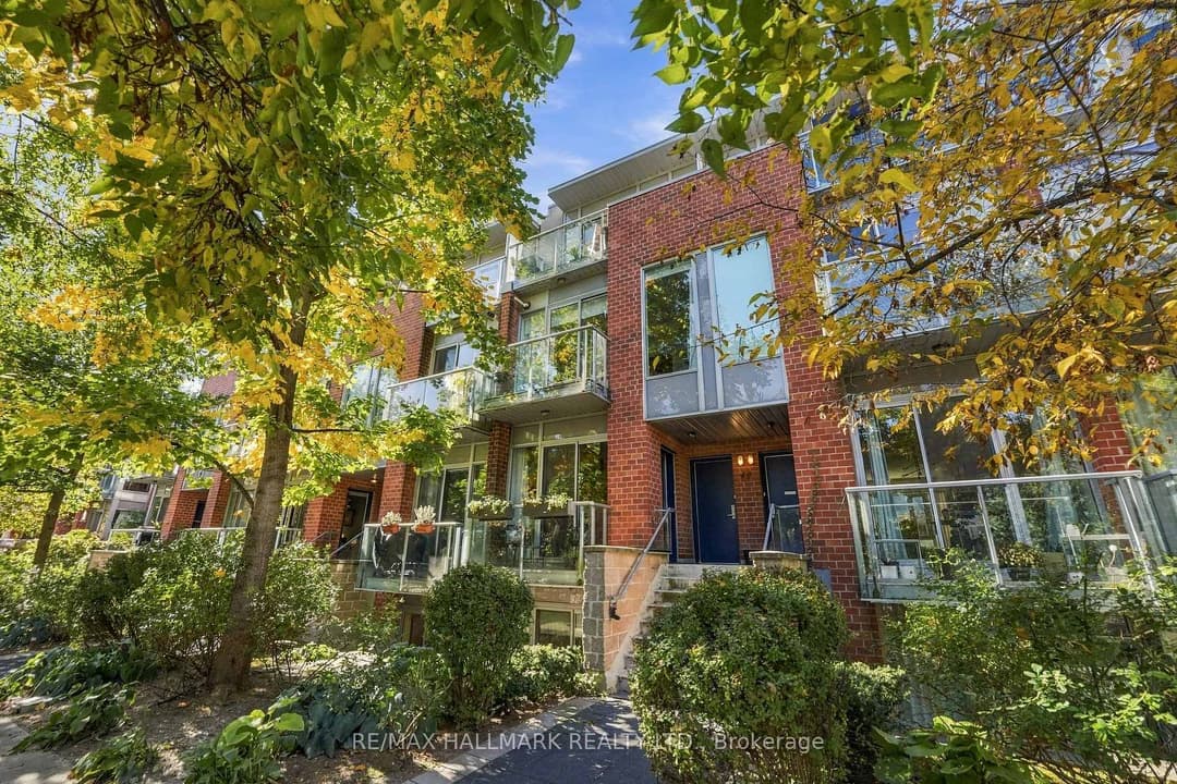 48 Boston Avenue Unit 3, Riverdale / Leslieville