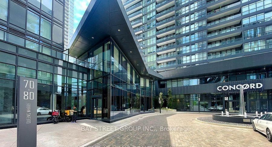 80 Queens Wharf Road Unit 2007, Downtown Toronto / Waterfront