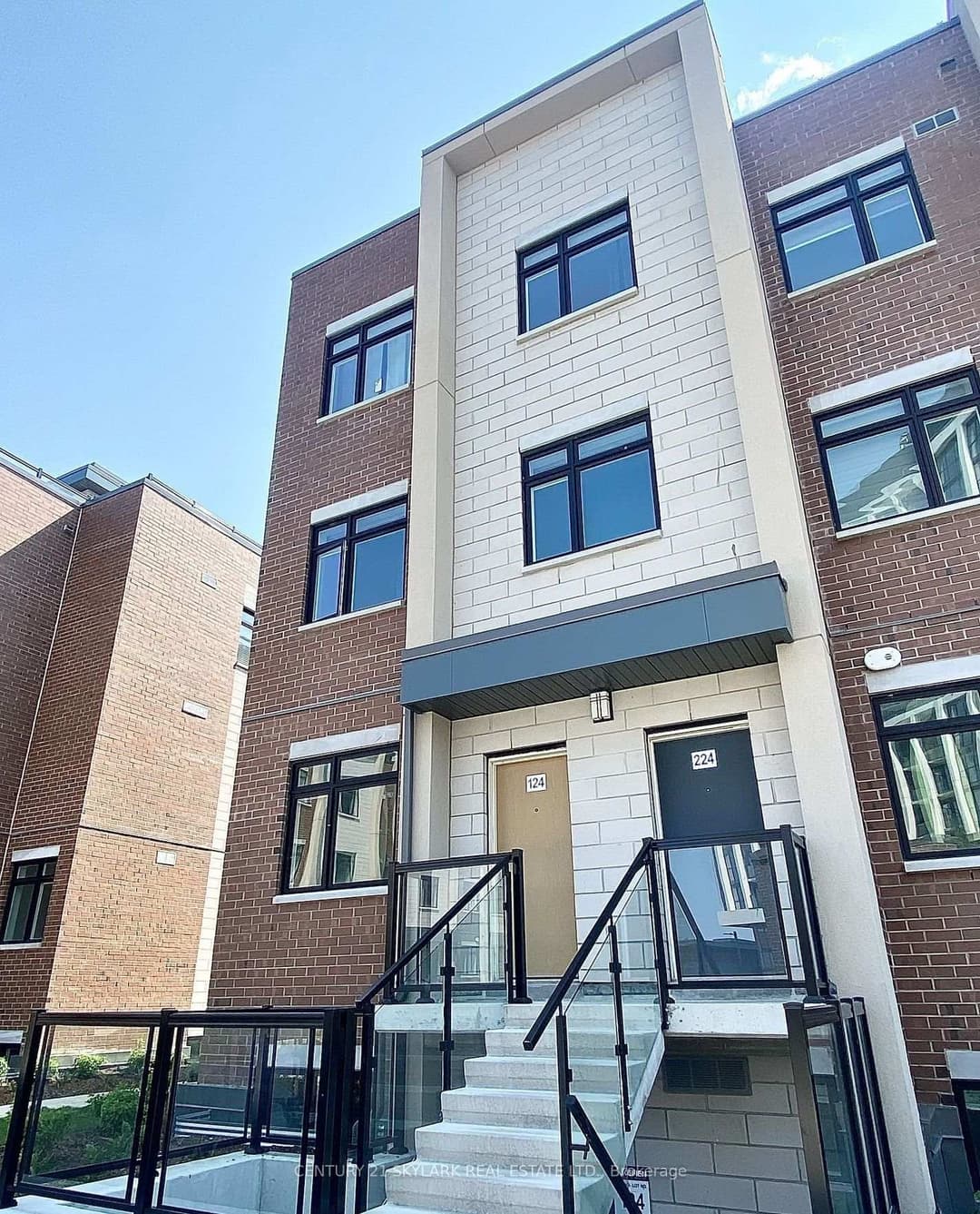 1070 Douglas McCurdy Common Unit 124, Mississauga