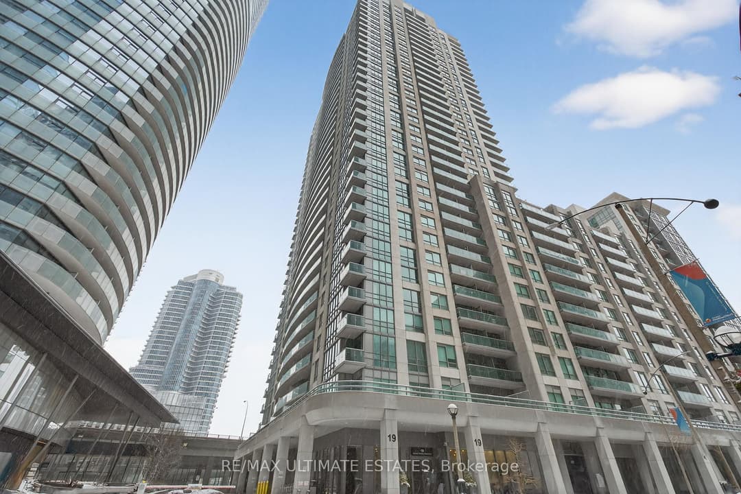 19 Grand Trunk Crescent Unit 2205, Downtown Toronto / Waterfront