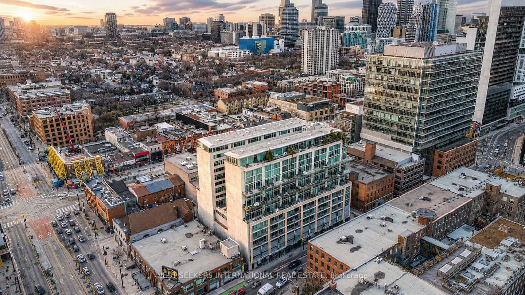 388 Richmond Street Unit 519, Downtown Toronto / Waterfront