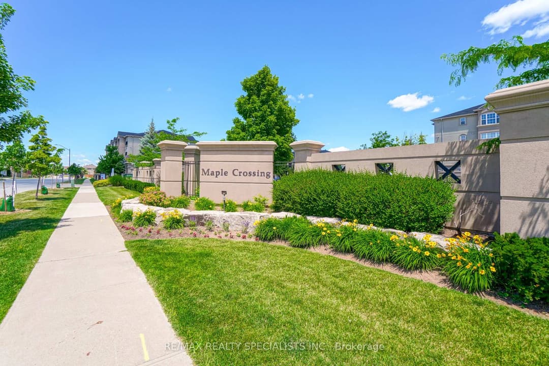 1483 Maple Avenue Unit 414, Milton