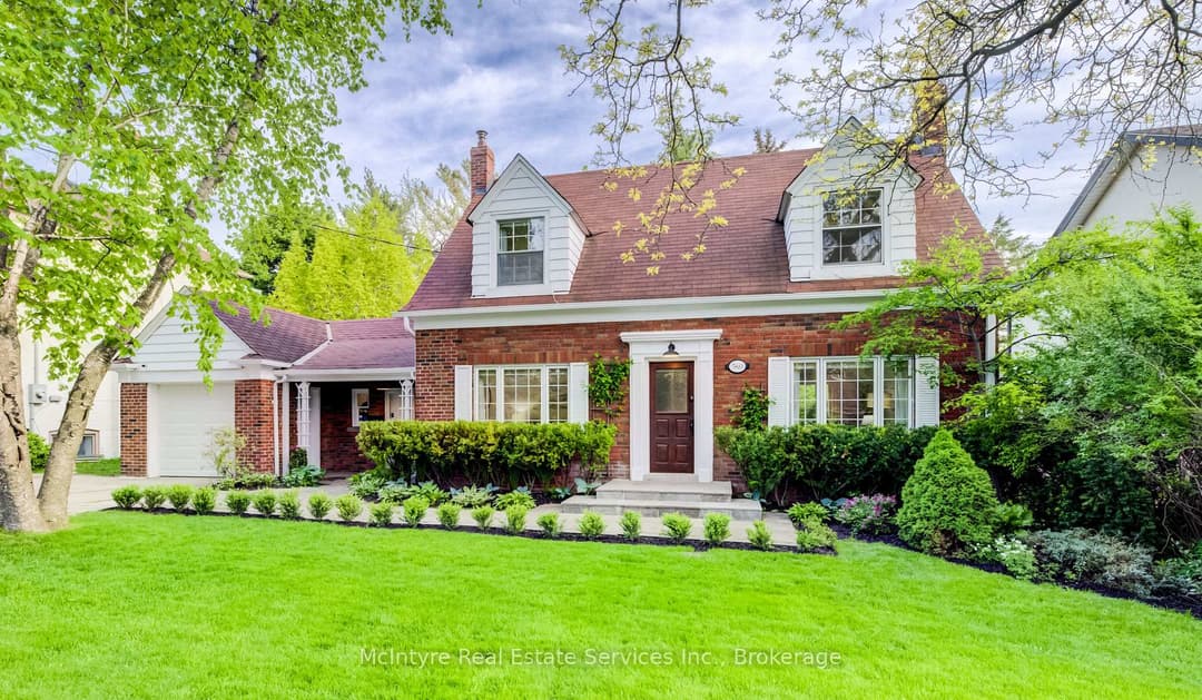 560 Blythwood Road, Bridle Path / York Mills / Hoggs Hollow