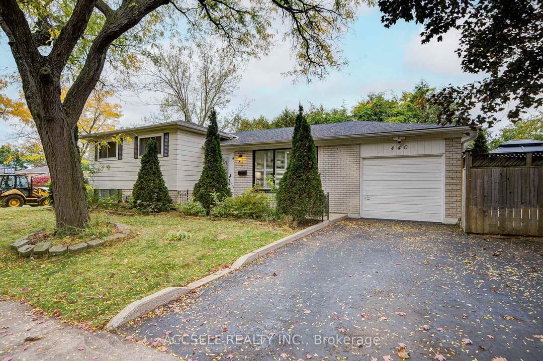 440 Sunset Drive, Oakville