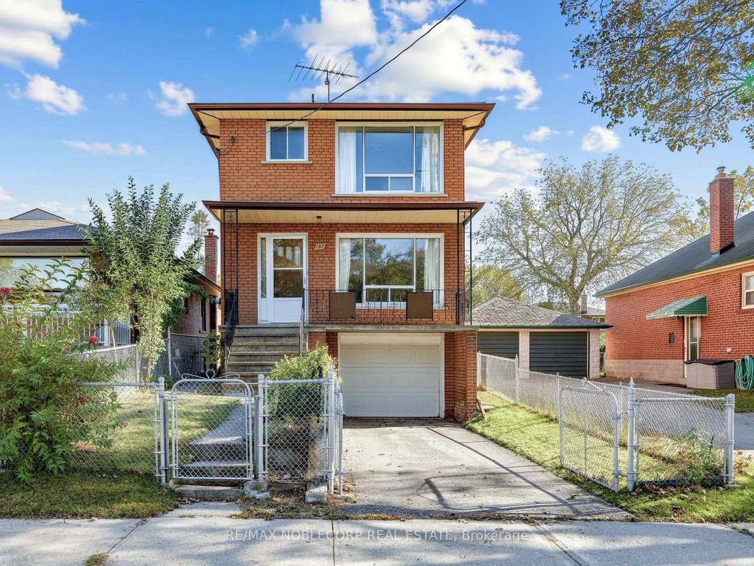 157 Hallmark Avenue, Liberty Village / Parkdale / South Parkdale