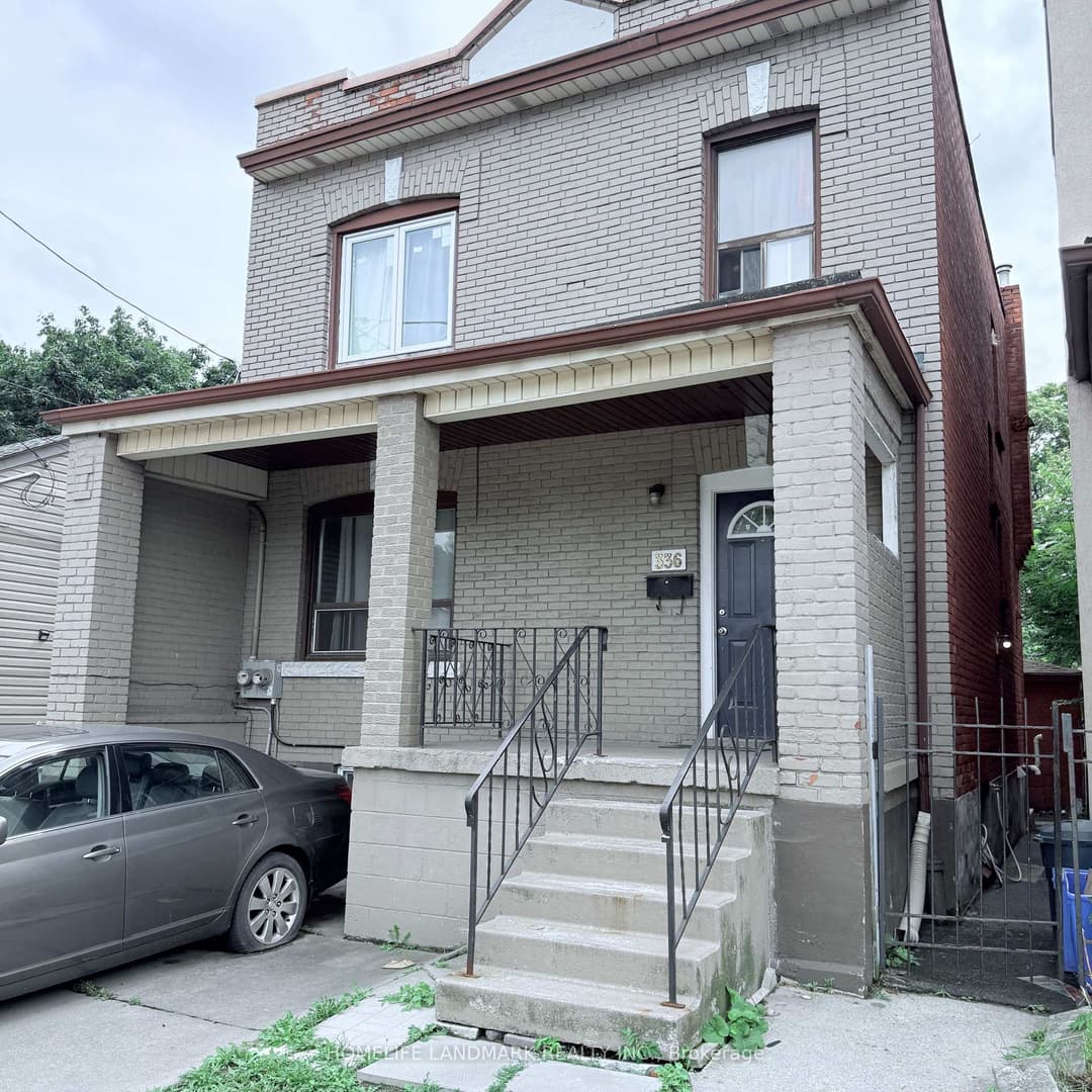 Virtual tour of 336 King William Street, Hamilton