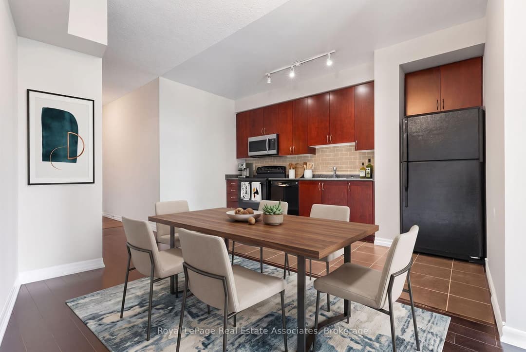 Virtual tour of 223 Webb Drive Unit 1709, Mississauga