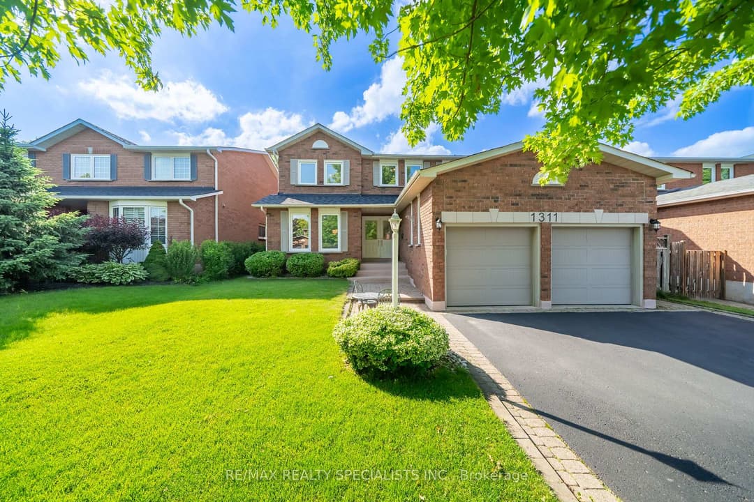 1311 Greenridge Circle, Oakville