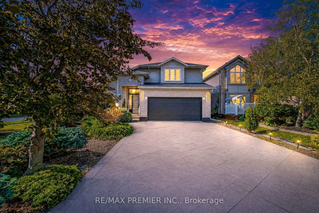 501 Winona Road, Hamilton