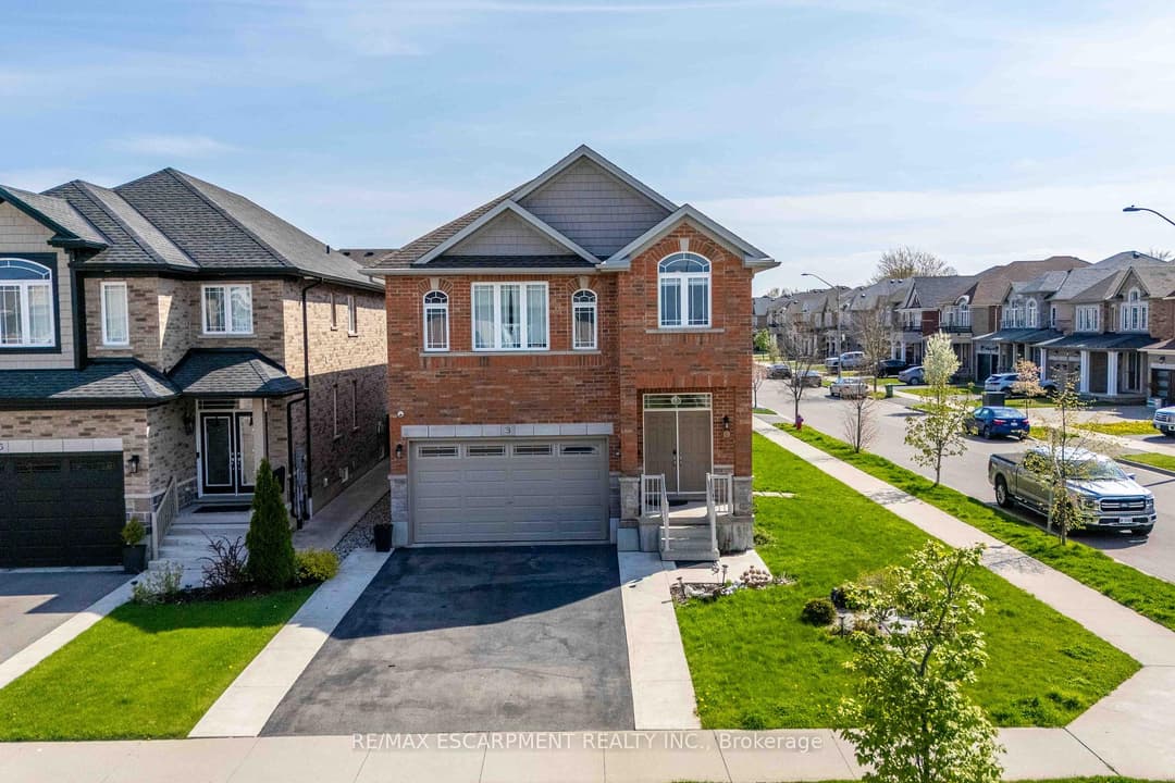 3 NARBONNE Crescent, Hamilton