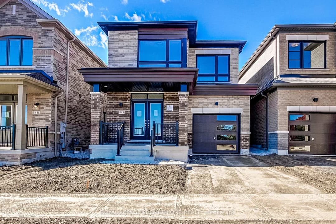 849 HICKORY Crescent, Milton