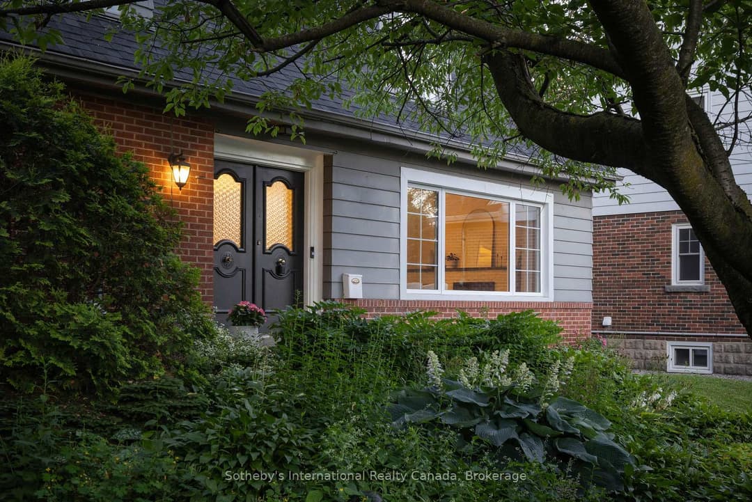 Virtual tour of 27 Arcade Crescent, Hamilton