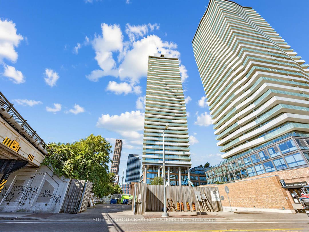 70 Distillery Lane Unit 907, Regent Park / Cabbagetown / St. James Town