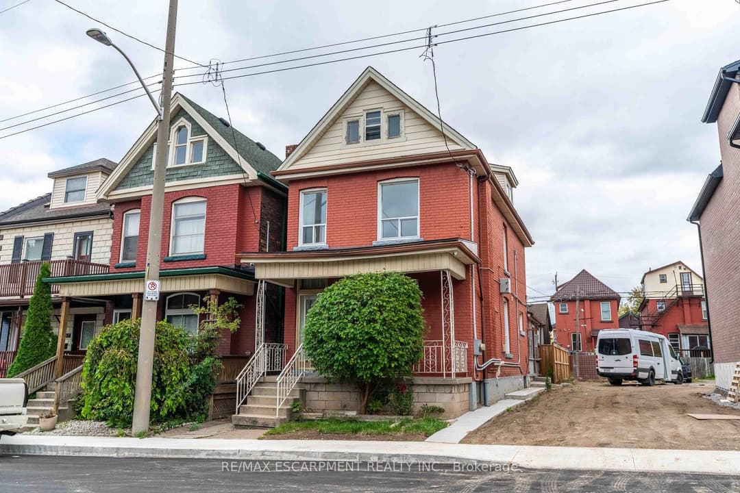 58 St. Matthews Avenue, Hamilton