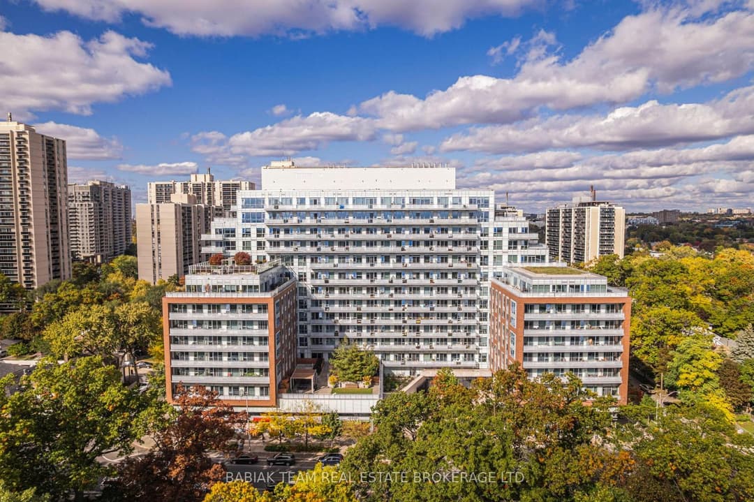 1830 Bloor Street Unit 1017, Bloor West Village / Swansea