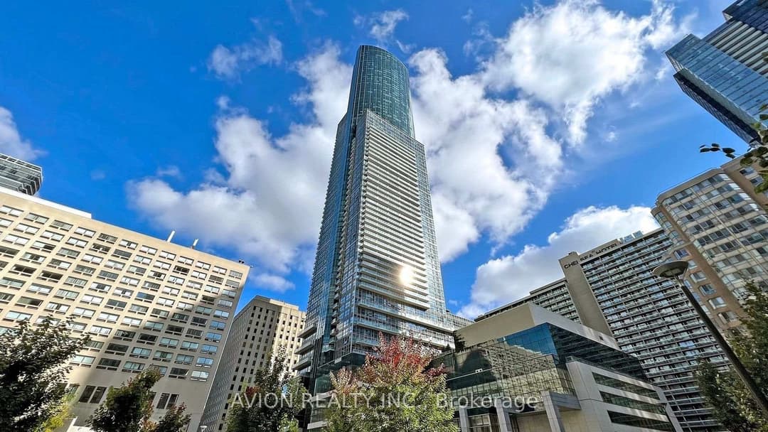 386 Yonge Street Unit 5716, Downtown Toronto / Waterfront