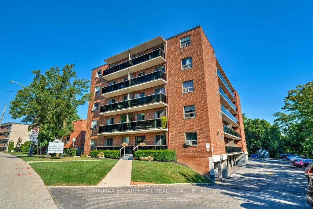 2373 King Street Unit 17, Hamilton