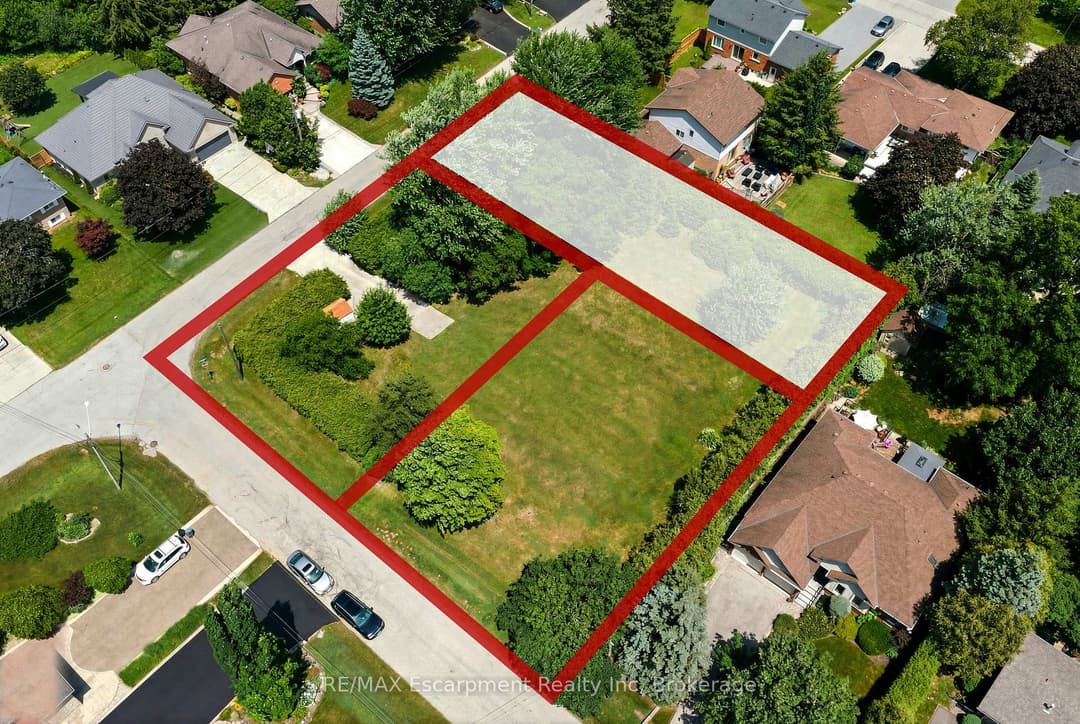 8 Northlawn Avenue, Hamilton