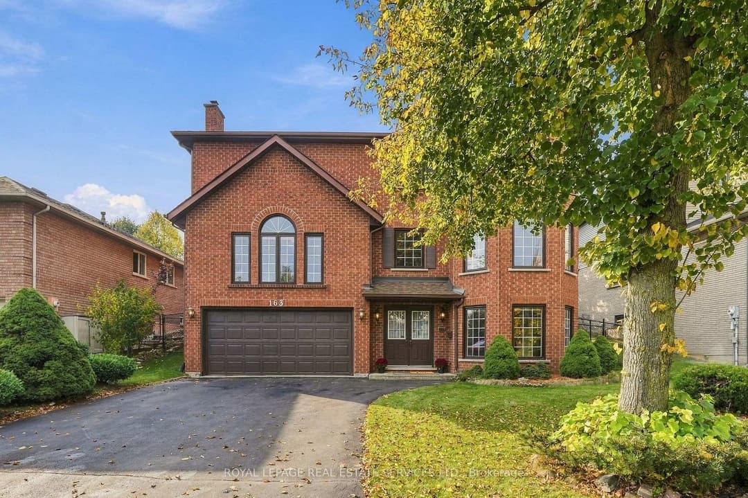Welcome to Scenic Woods! — 163 Bluebell Crescent, Hamilton