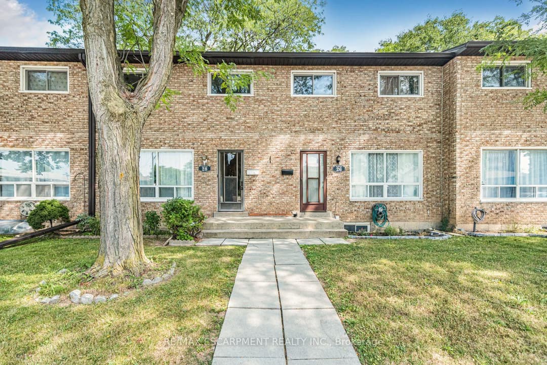 28 RIVERDALE Drive, Hamilton