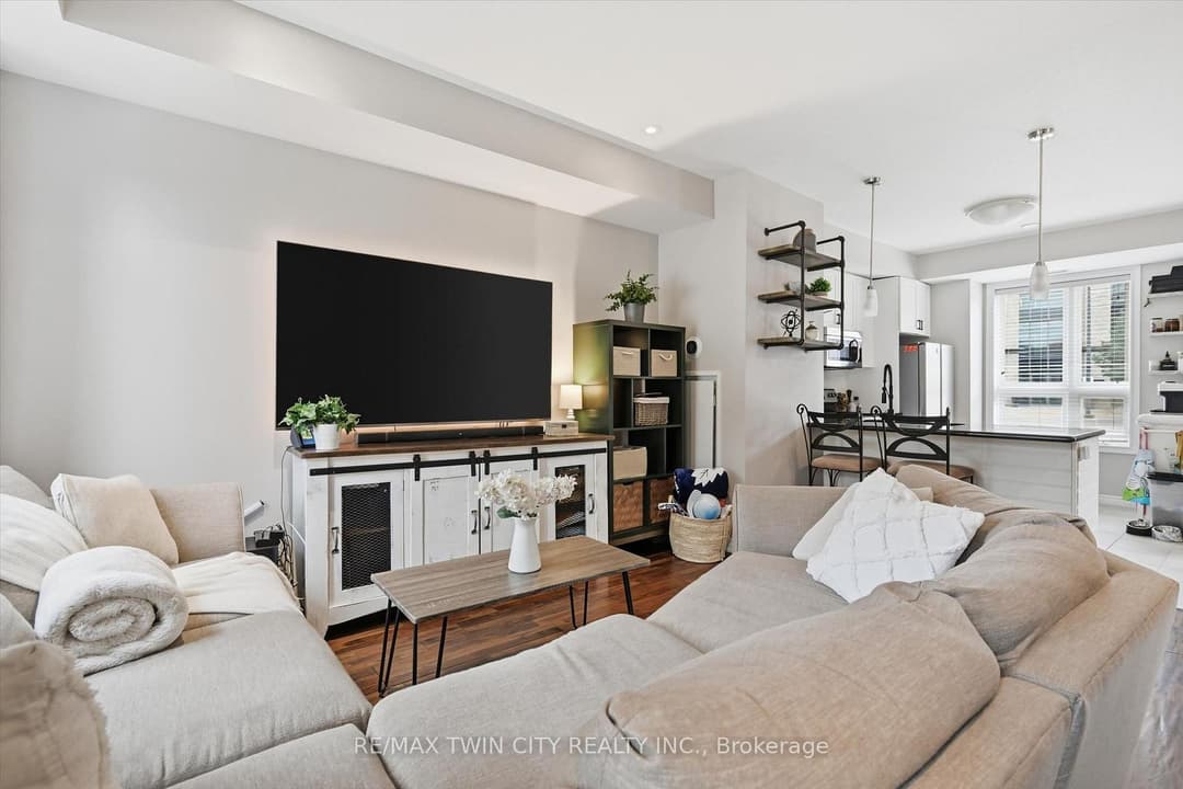 5030 Corporate Drive Unit 9, Burlington