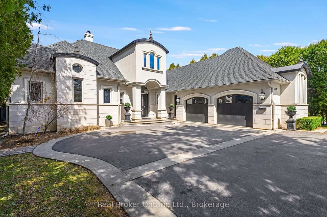 4507 Lakeshore Road, Burlington