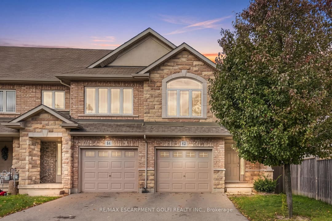 82 Charleswood Crescent, Hamilton