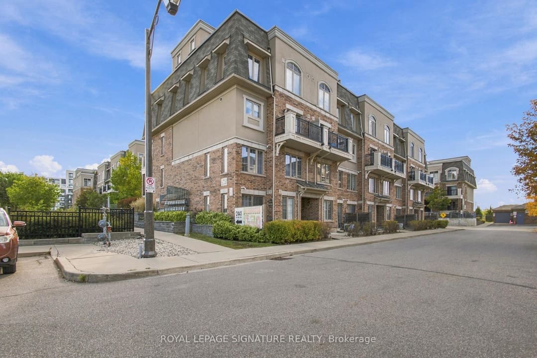 2441 Greenwich Drive Unit 61, Oakville